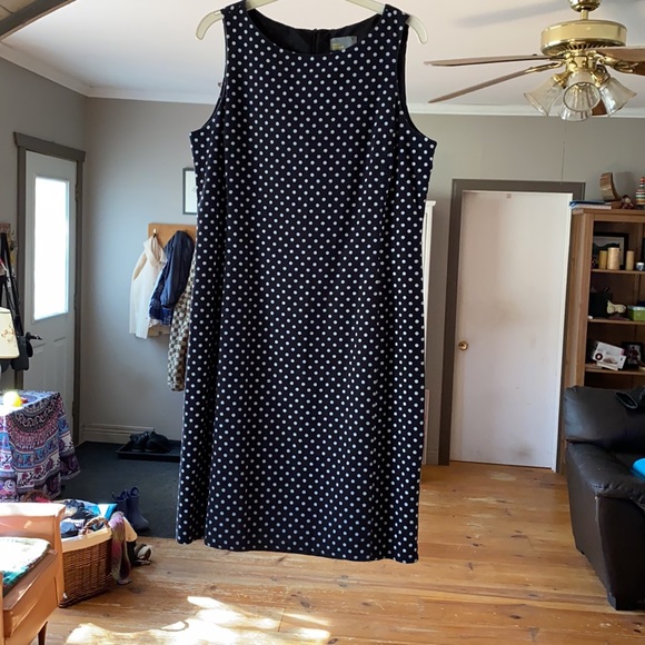 Polka dot dress - Picture 2 of 2
